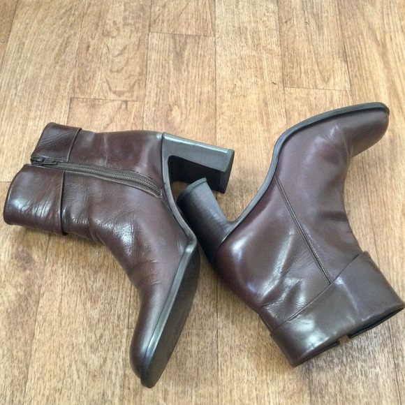 Enzo Angiolini Brown Leather Cuffed Ankle Heel Boot - Picture 2 of 10